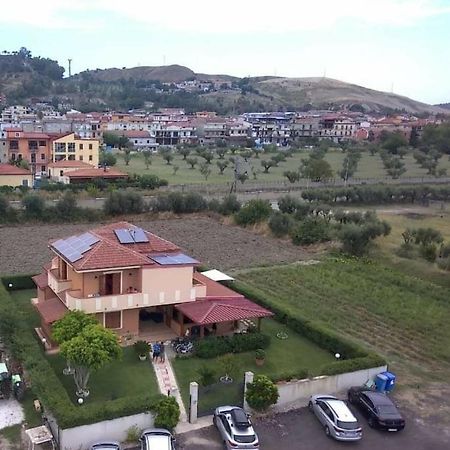 Bed & Breakfast La Villetta Botricello Exterior photo